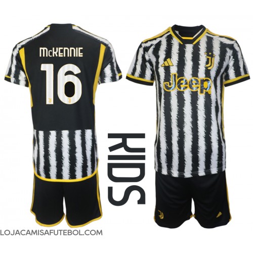 Camisa de Futebol Juventus Weston McKennie #16 Equipamento Principal Infantil 2023-24 Manga Curta (+ Calças curtas)